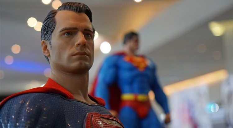 Tener la mandíbula de Superman ya es posible gracias a una operación estética