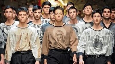 La religión en la moda menswear: cómo ha influido el catolicismo en las pasarelas