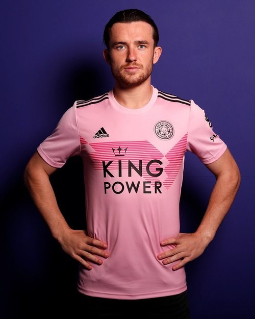 Segunda equipación 2019-20 Leicester City en rosa, Adidas