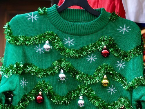 El jersey de Navidad es el nuevo 'dress code' de estas fiestas.